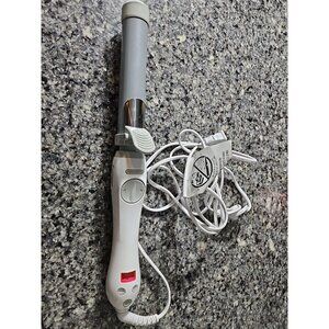 Beachwaver S.75 Ceramic Rotating Curling Iron .75” Barrel White DV1139BX (HL225)